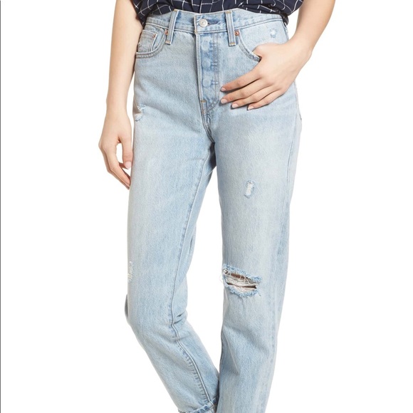 Levi’s | Wedgie Icon Fit Ripped High Waist Ankle Jeans in Desert Delta - Picture 1 of 6